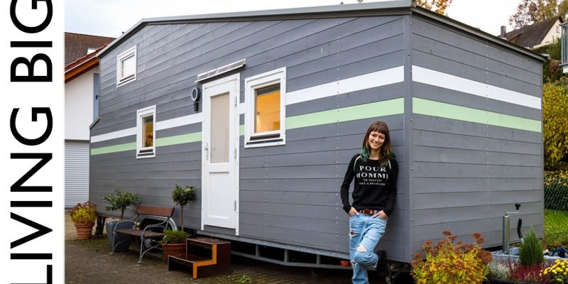 Pro-Gamer Builds Epic Tiny House With Crazy Computer Set-up